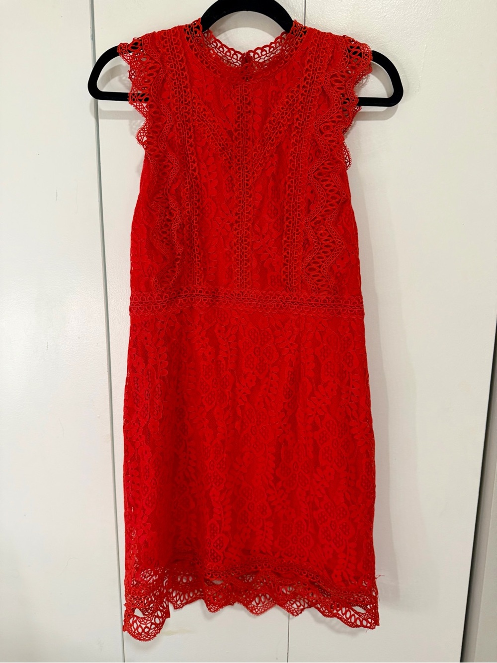 Lulu's Red Lace Sleeveless Sheath Dress
